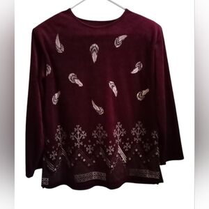 Beautiful Burgundy Velvet Top w/ Gold Scrolls and Leaves -Vintage